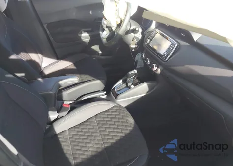 2022 Nissan Kicks S Xtronic Cvt z USA, uszkodzony, nr VIN 3N1CP5BV0NL513423